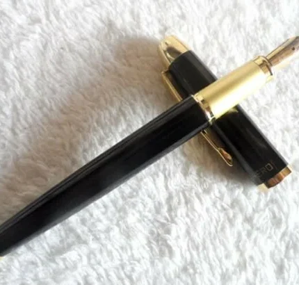 8007 검정골드 0.5mm 미디엄 일반닙 만년필 / 금색 선물용 필기구